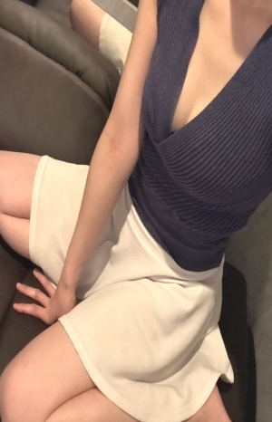 結城　ななみ2
